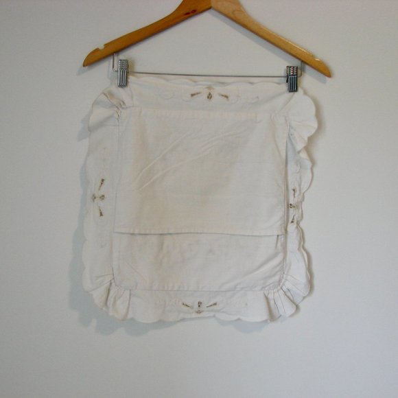 Vintage Floral Embroidered Pillow Case Cover Shabby Chic Flowers Lace Ruffle - Picture 10 of 12